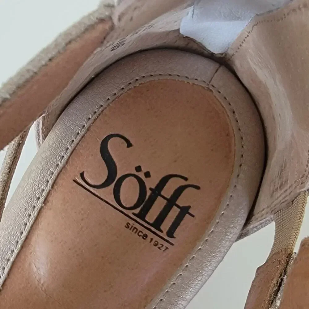 Sofft Gold Leather Strappy Sandals Women Size 9 Comfort Cushioned Gladiator - Picture 9 of 11